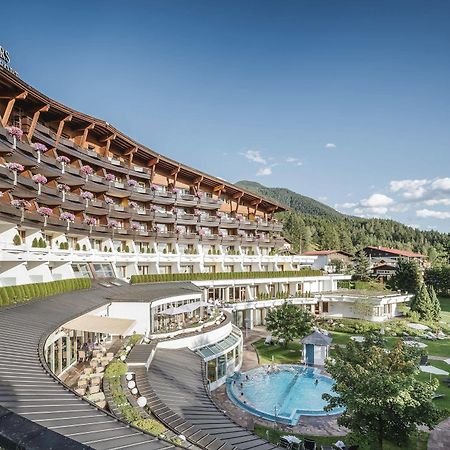 Krumers Alpin - Your Mountain Oasis ゼーフェルト・イン・チロル エクステリア 写真