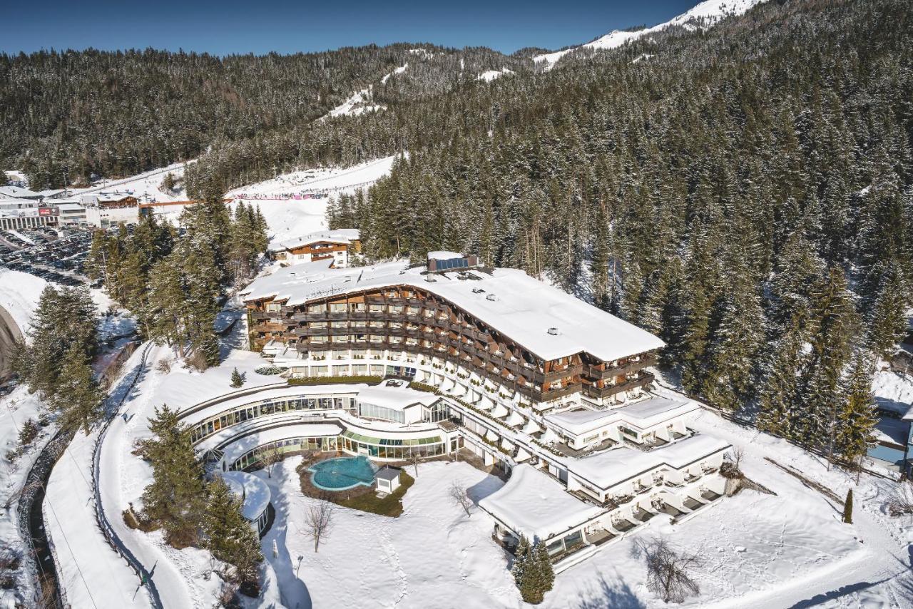 Krumers Alpin - Your Mountain Oasis ゼーフェルト・イン・チロル エクステリア 写真